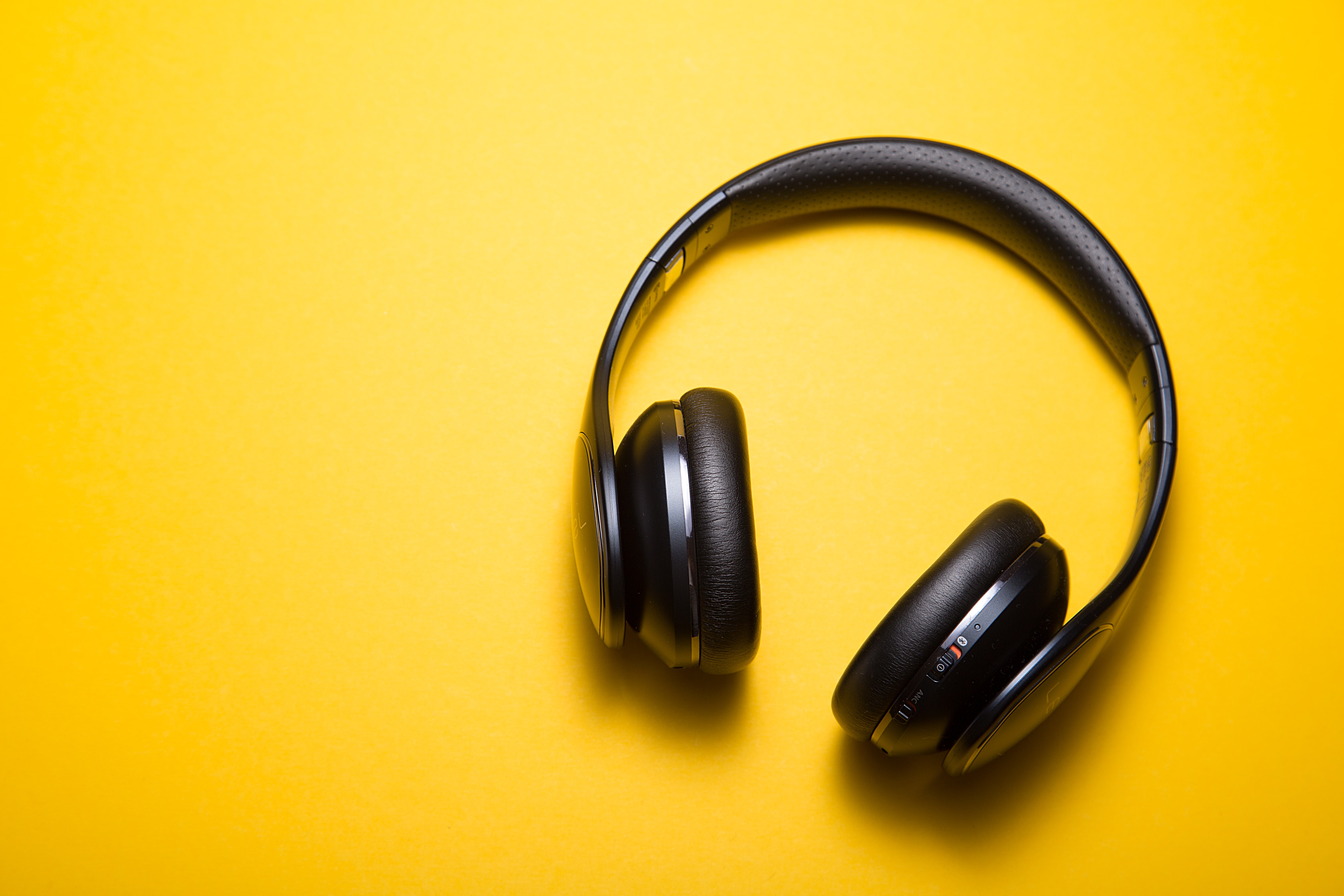 image of a pair of headphones